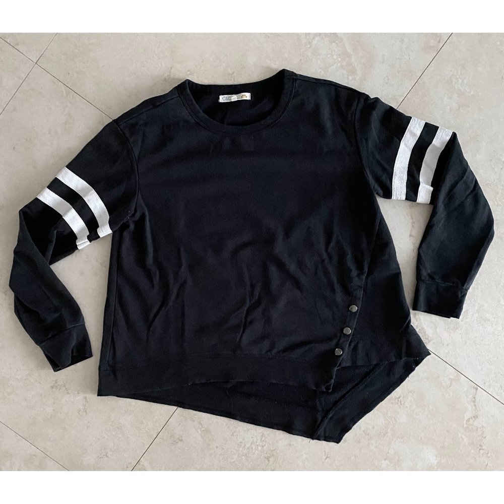 Sweatshirt - by C&C California Size: M